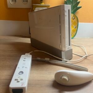 Nintendo Wii - RVL 001 - Bon état - avec manette + nunchuk et tous les cables -