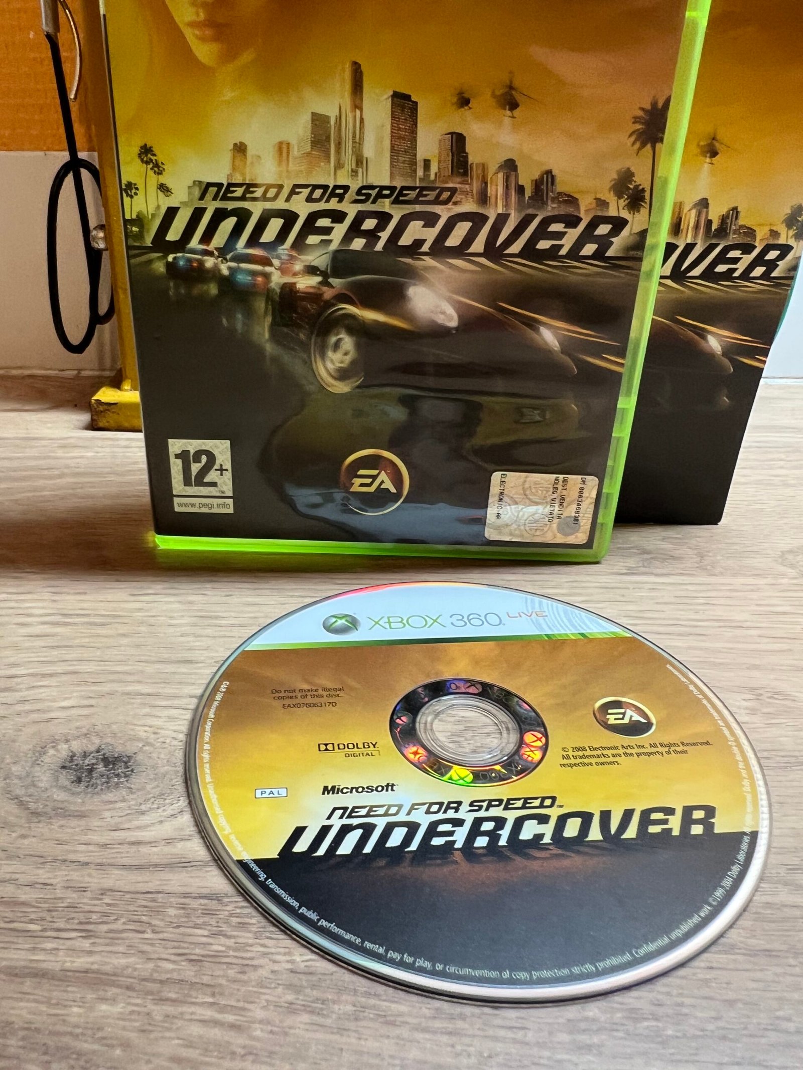 Need For Speed Undercover - Xbox 360 - Bon état - Complet - PAL – Image 3