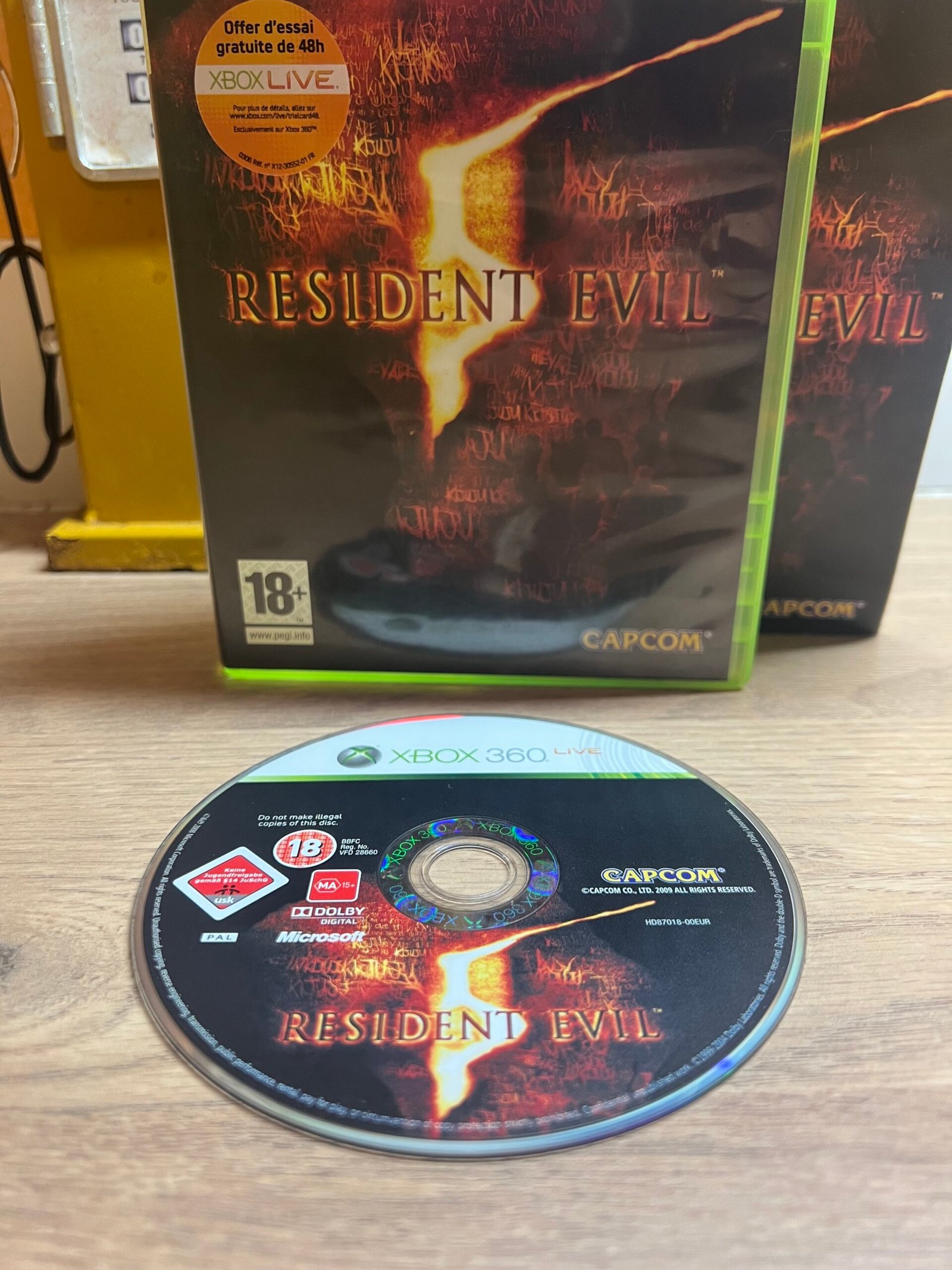Resident Evil 5 - Xbox 360 - Bon état - Complet - Pal – Image 3