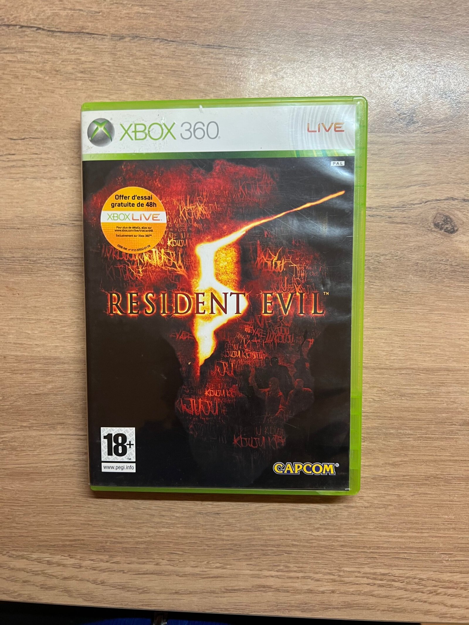 Resident Evil 5 - Xbox 360 - Bon état - Complet - Pal – Image 6