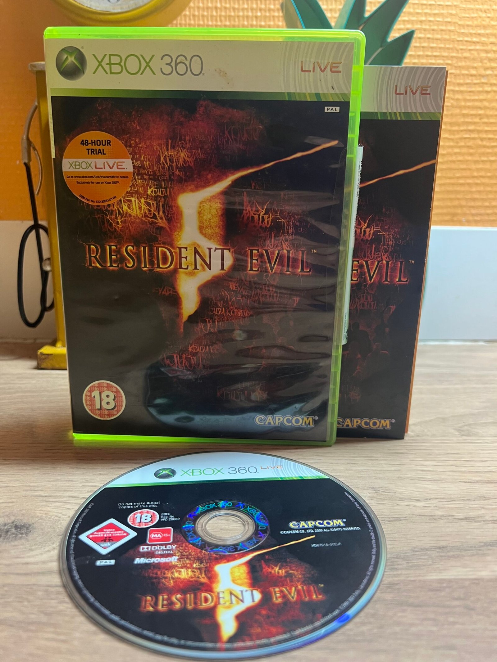 Resident Evil 5 - Xbox 360 - Bon état - Complet - Pal