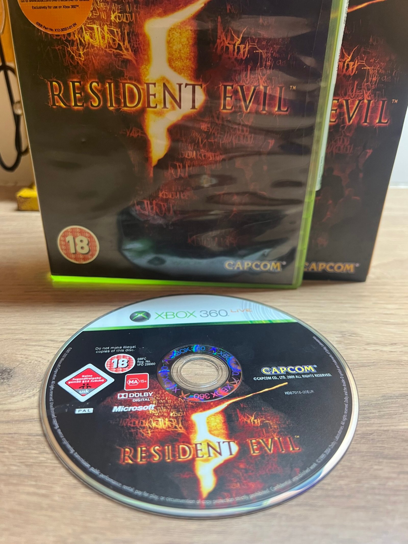 Resident Evil 5 - Xbox 360 - Bon état - Complet - Pal – Image 3