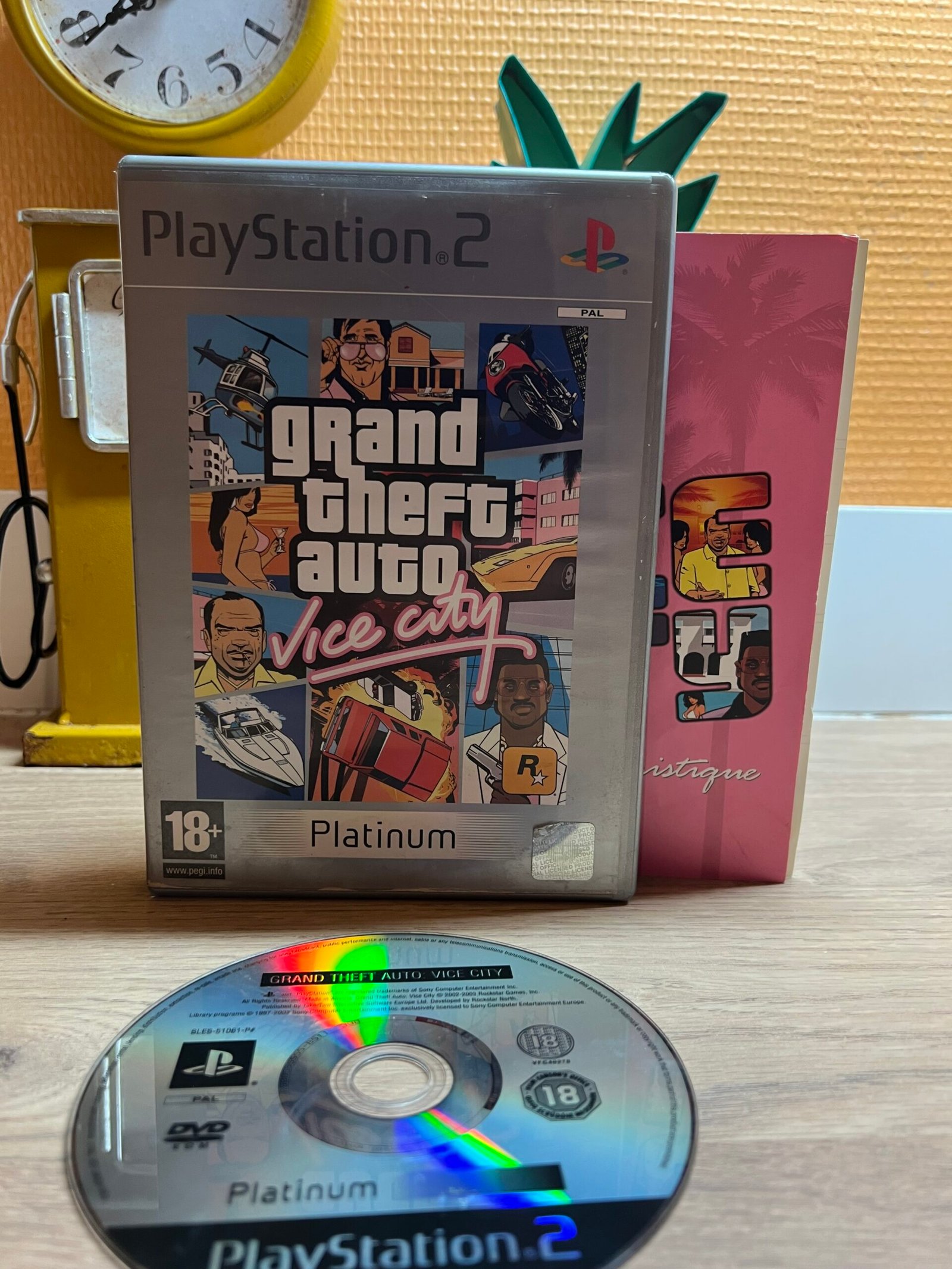 Grand Theft Auto Vice City (Platinum) - PS2 - pal