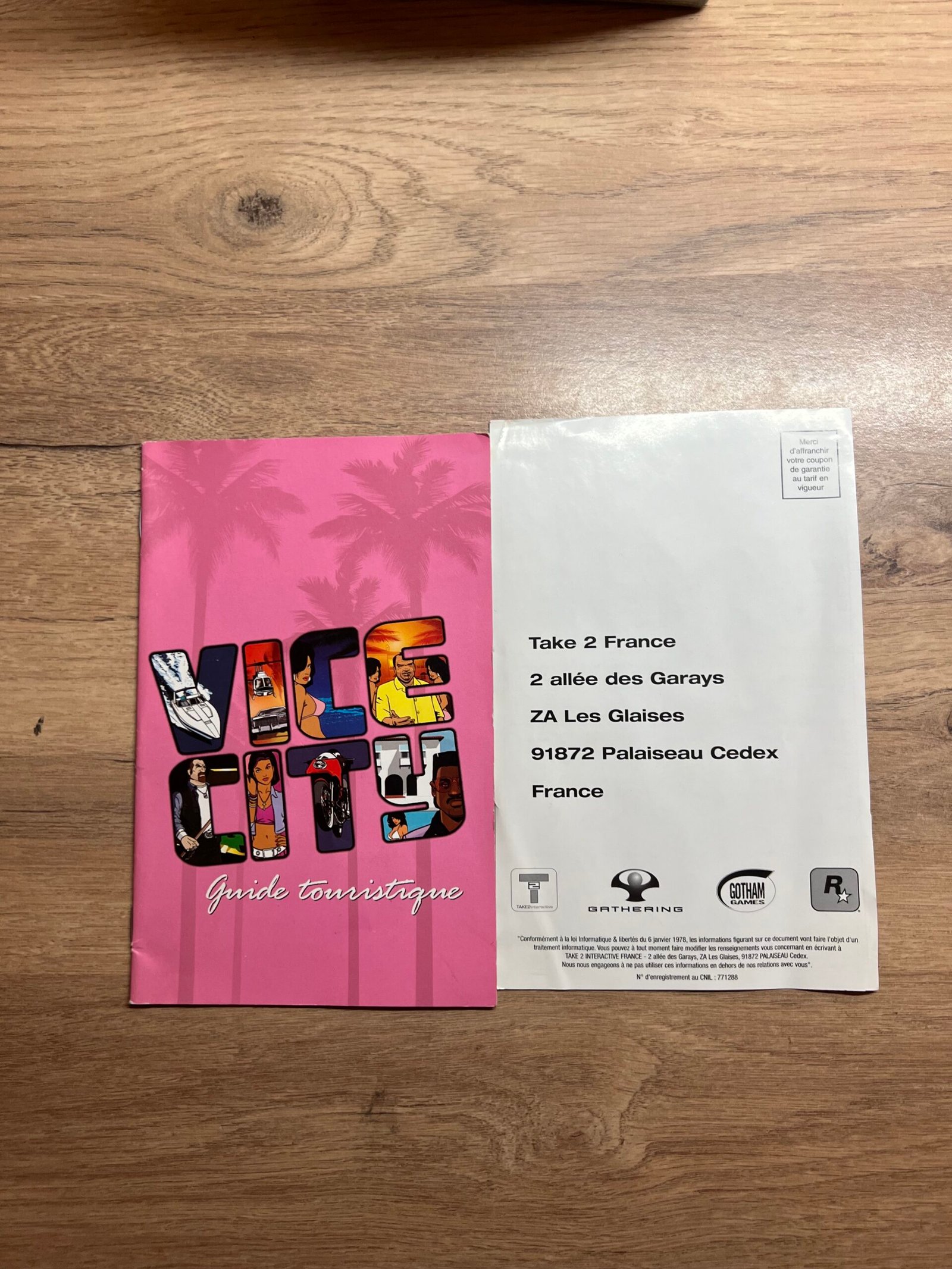 Grand Theft Auto Vice City (Platinum) - PS2 - pal – Image 5