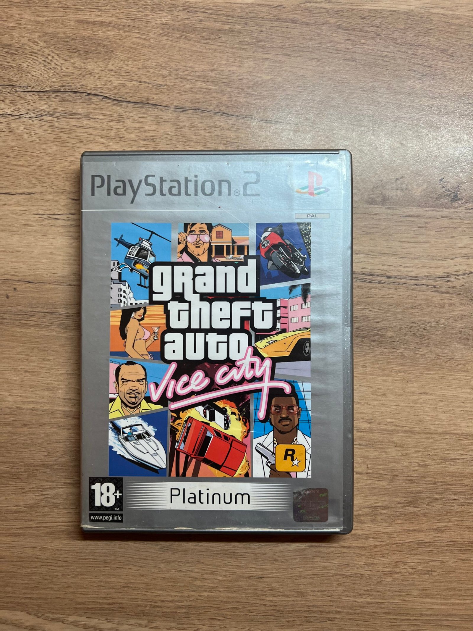 Grand Theft Auto Vice City (Platinum) - PS2 - pal – Image 6
