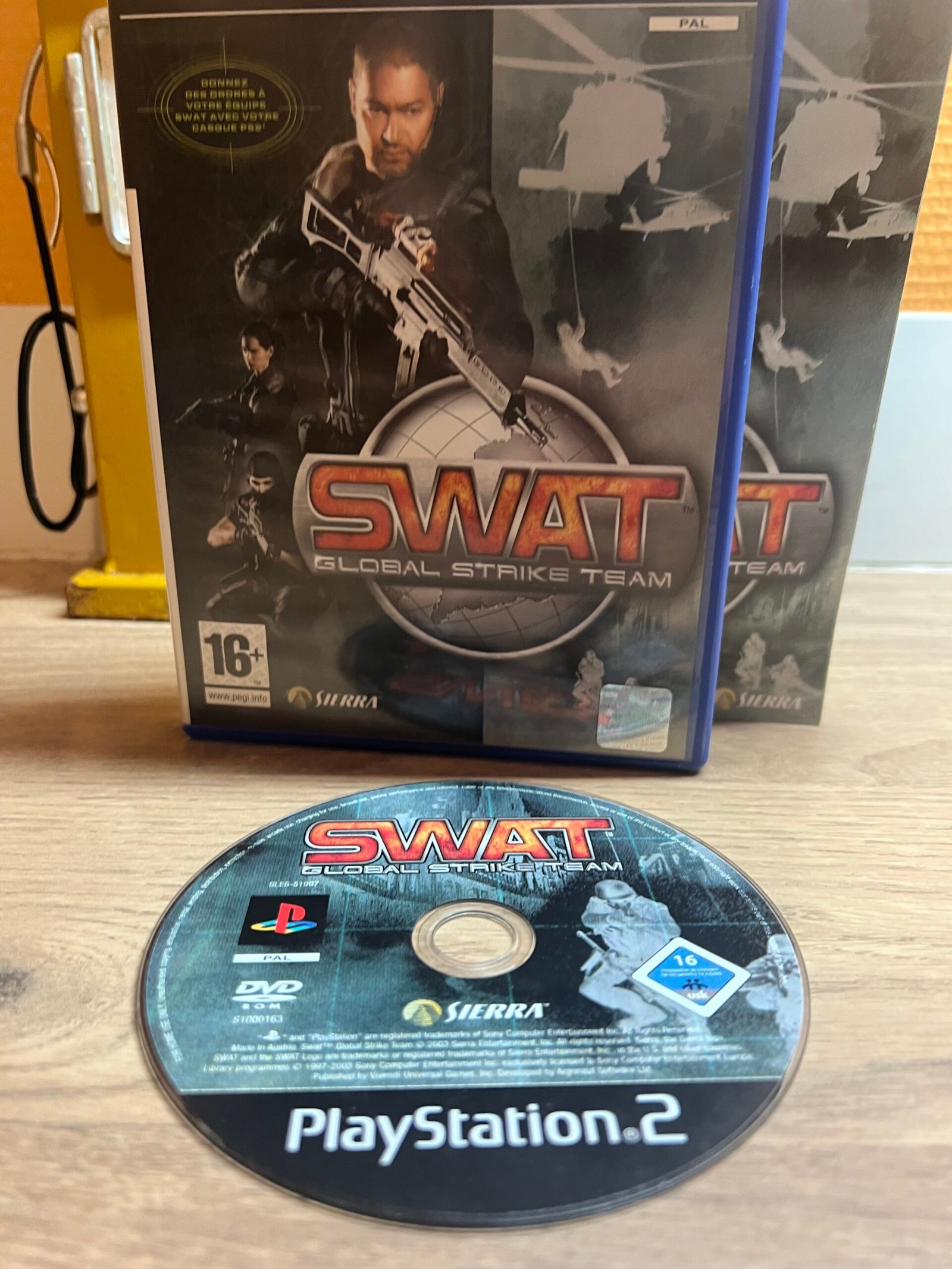 Swat Global Strike Team - PS2 - Bon état - Complet - pal – Image 3