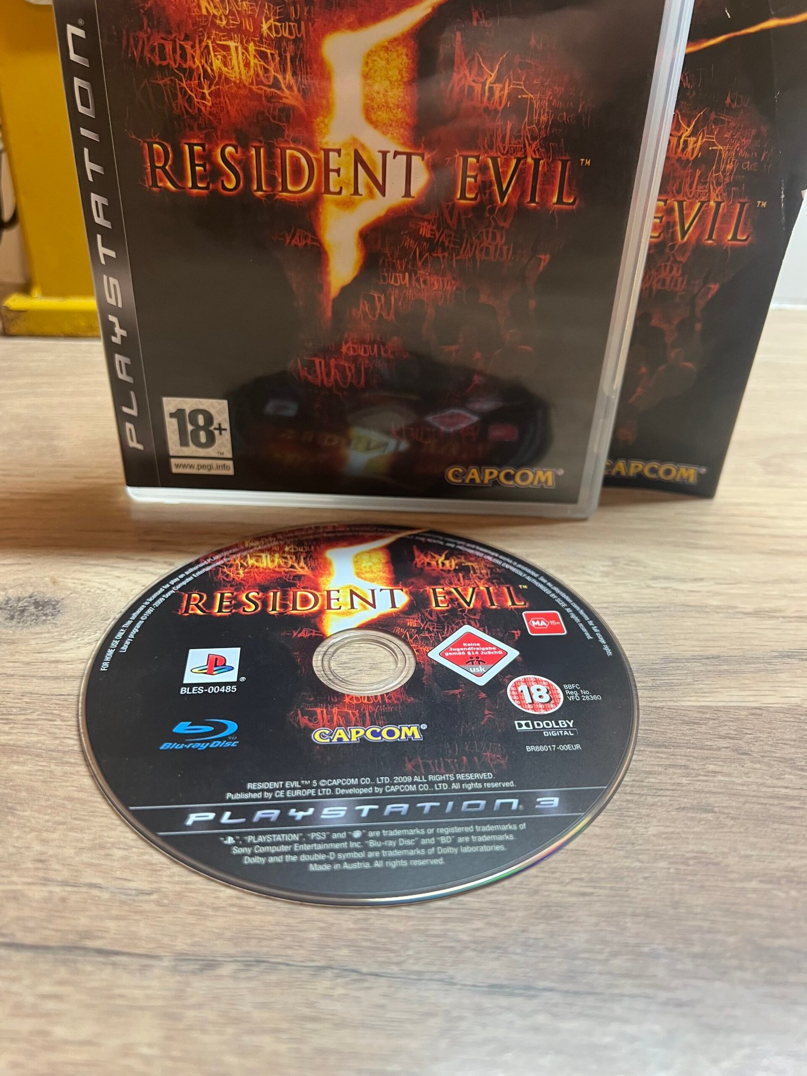 Resident Evil 5 - PS3 - Bon état - Complet - PAL – Image 3