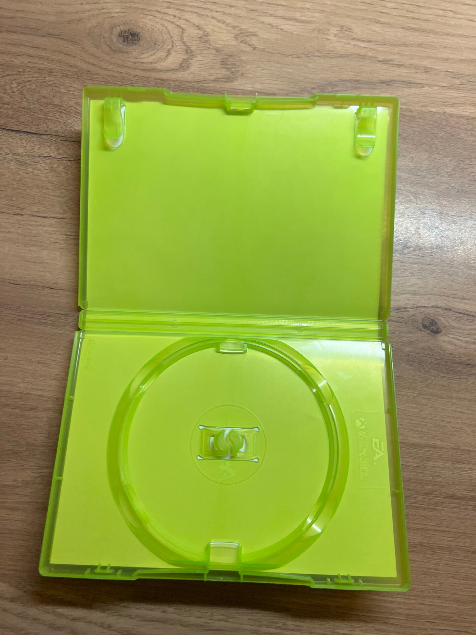 Hasbro Family Game Night 3 - Xbox 360 - bon état - complet - Pal – Image 7