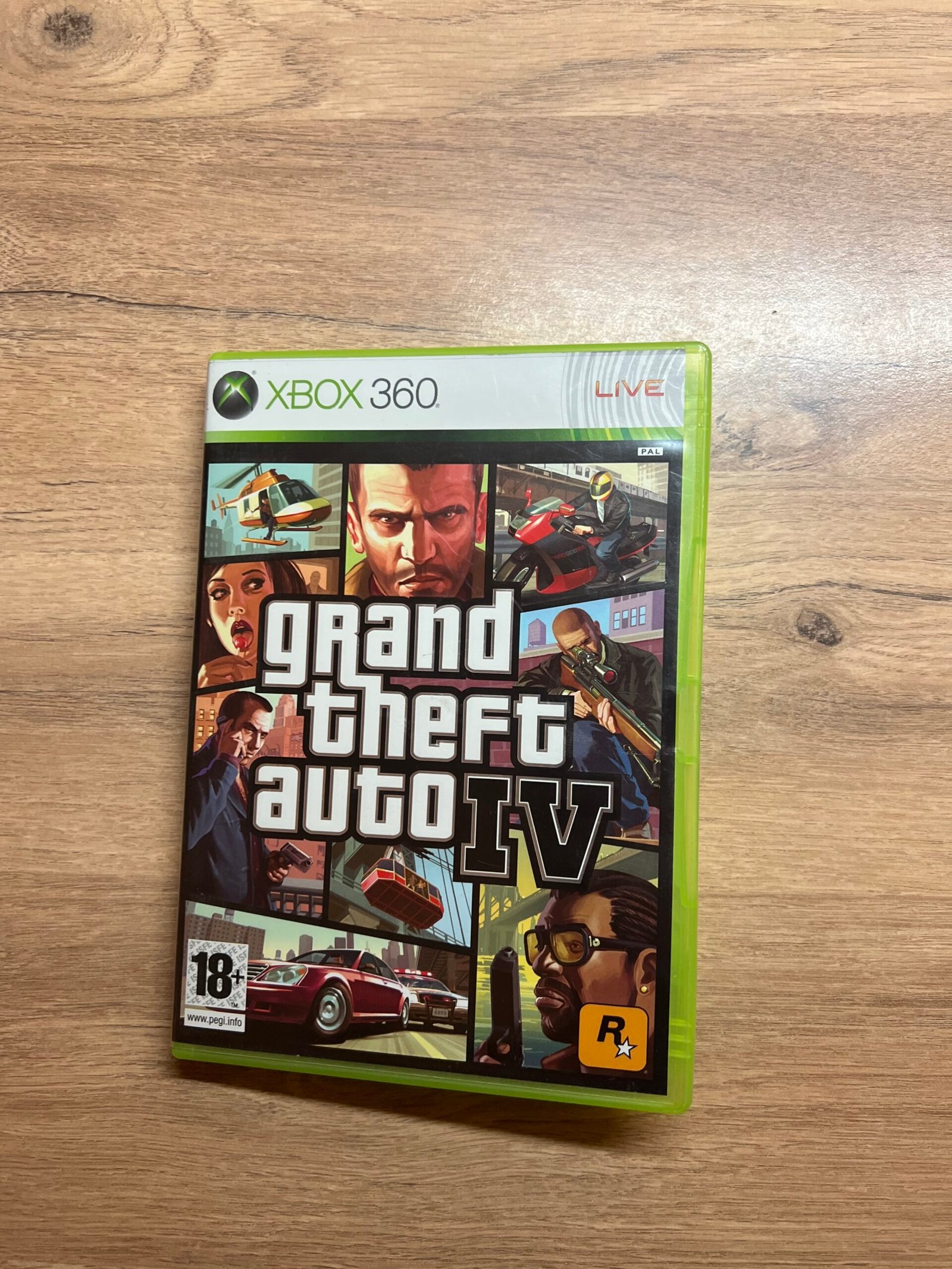 Grand Theft Auto IV - Xbox 360 - Bon état - Complet - Pal – Image 6
