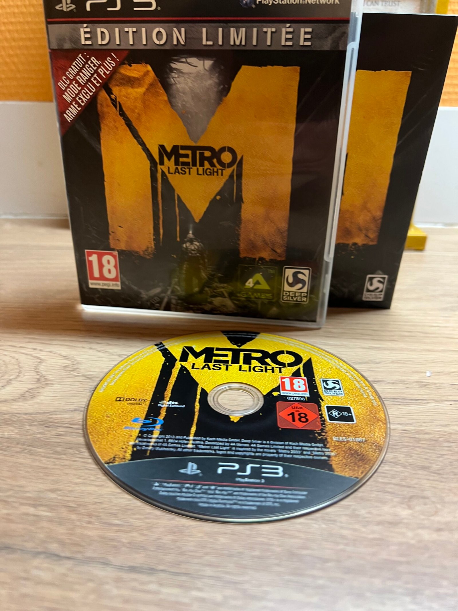 Metro Last Light - PS3 - Bon état - Complet - Pal – Image 3