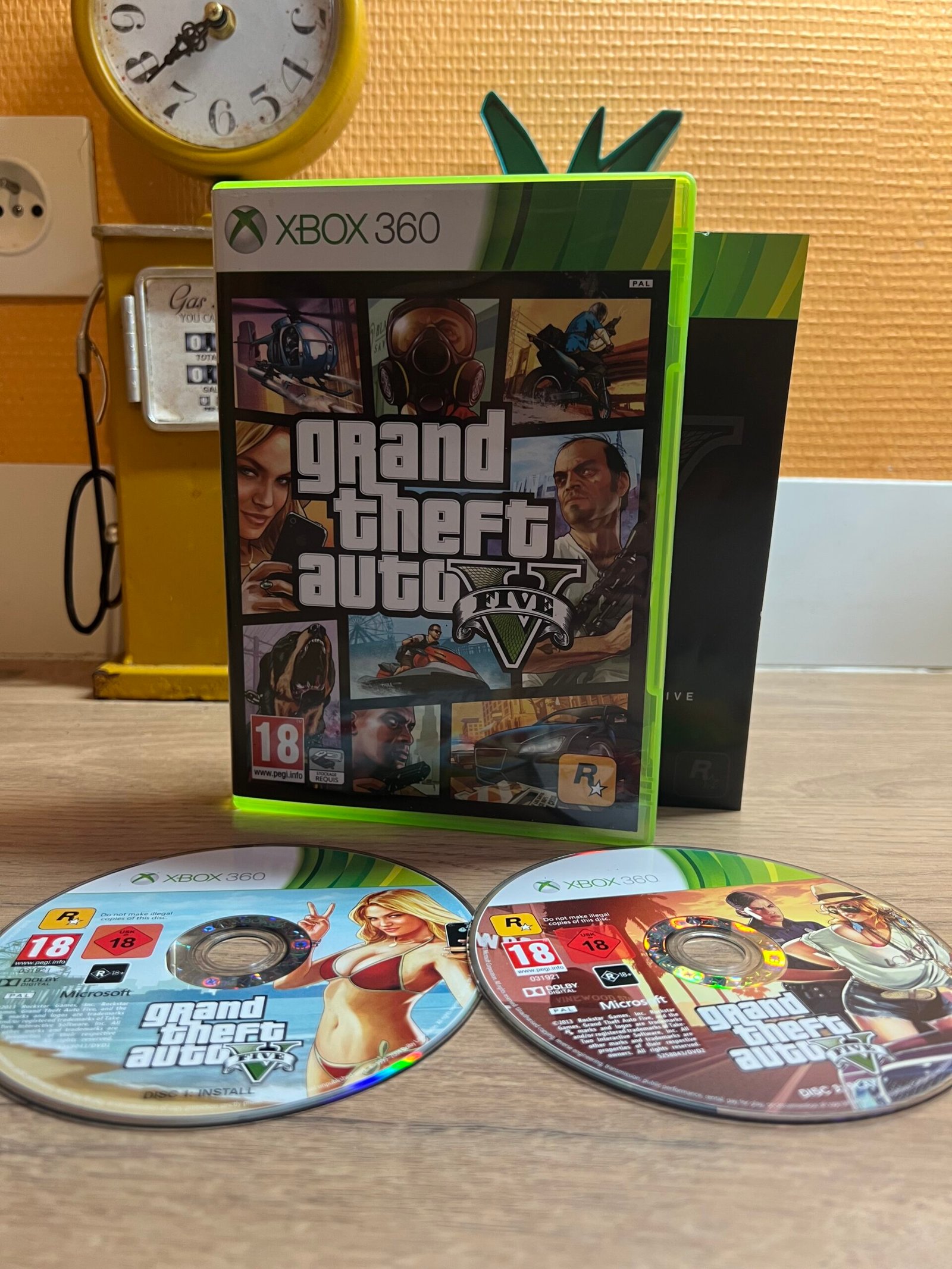 Grand theft Auto Five V - Xbox 360 - Bon état - Complet - Pal