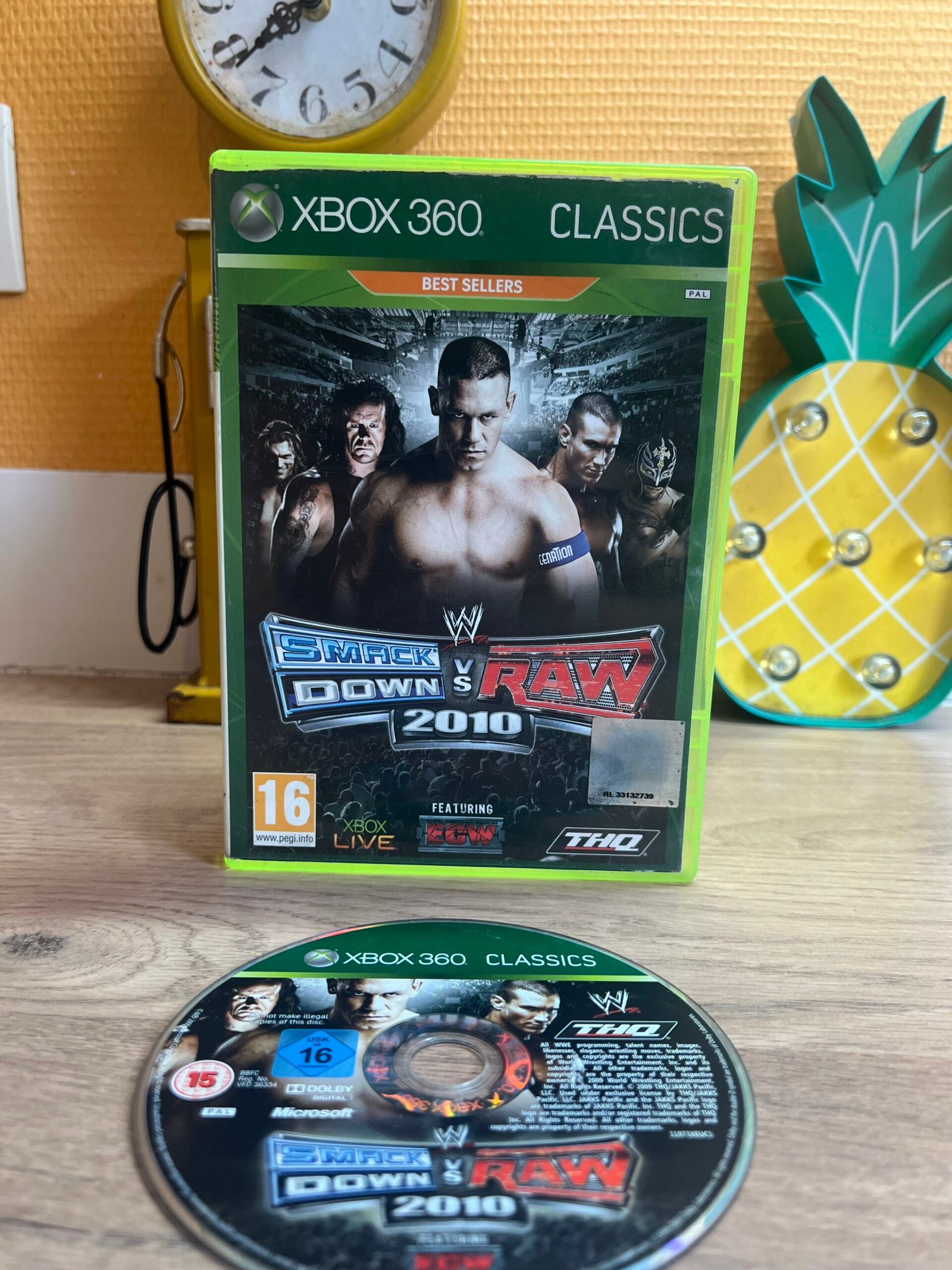 SmackDown vs Raw 2010 – Xbox 360 – Bon état – Pal