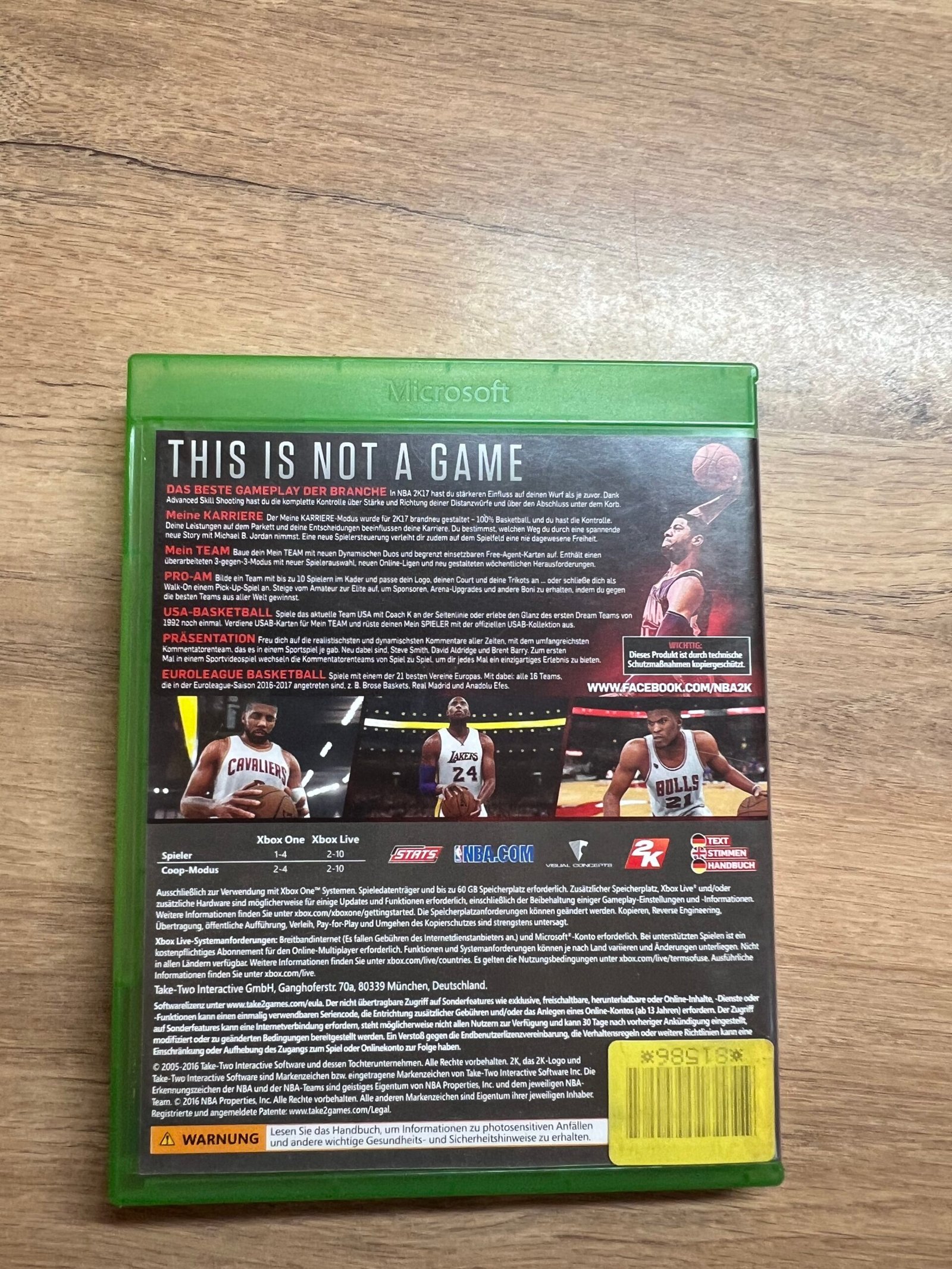 NBA 2K17 - Xbox One - Bon état - Complet - Pal – Image 8