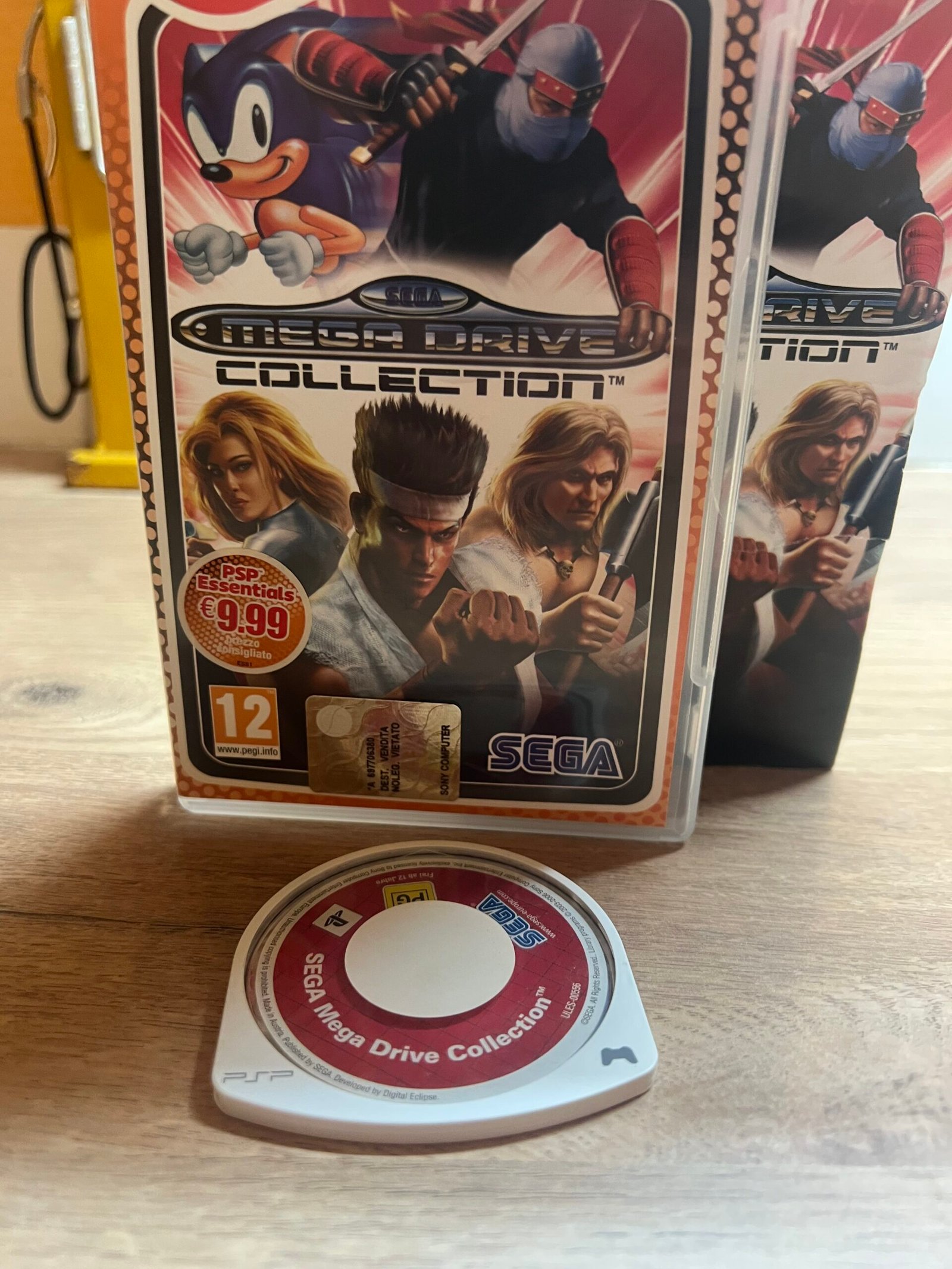 sega mega drive collection - psp - bon état - complet - pal – Image 3