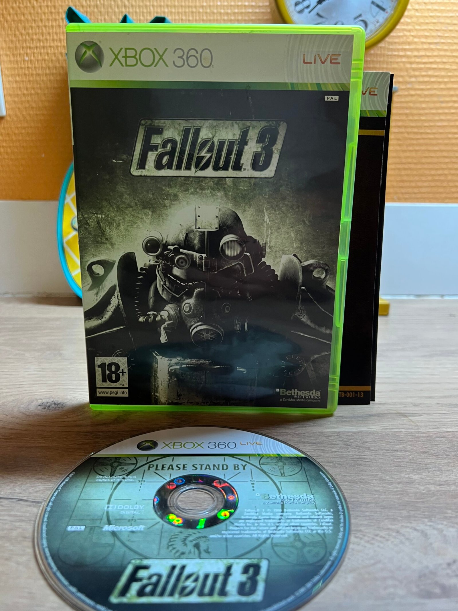 Fallout 3 - xbox 360 - bon état - Complet - pal