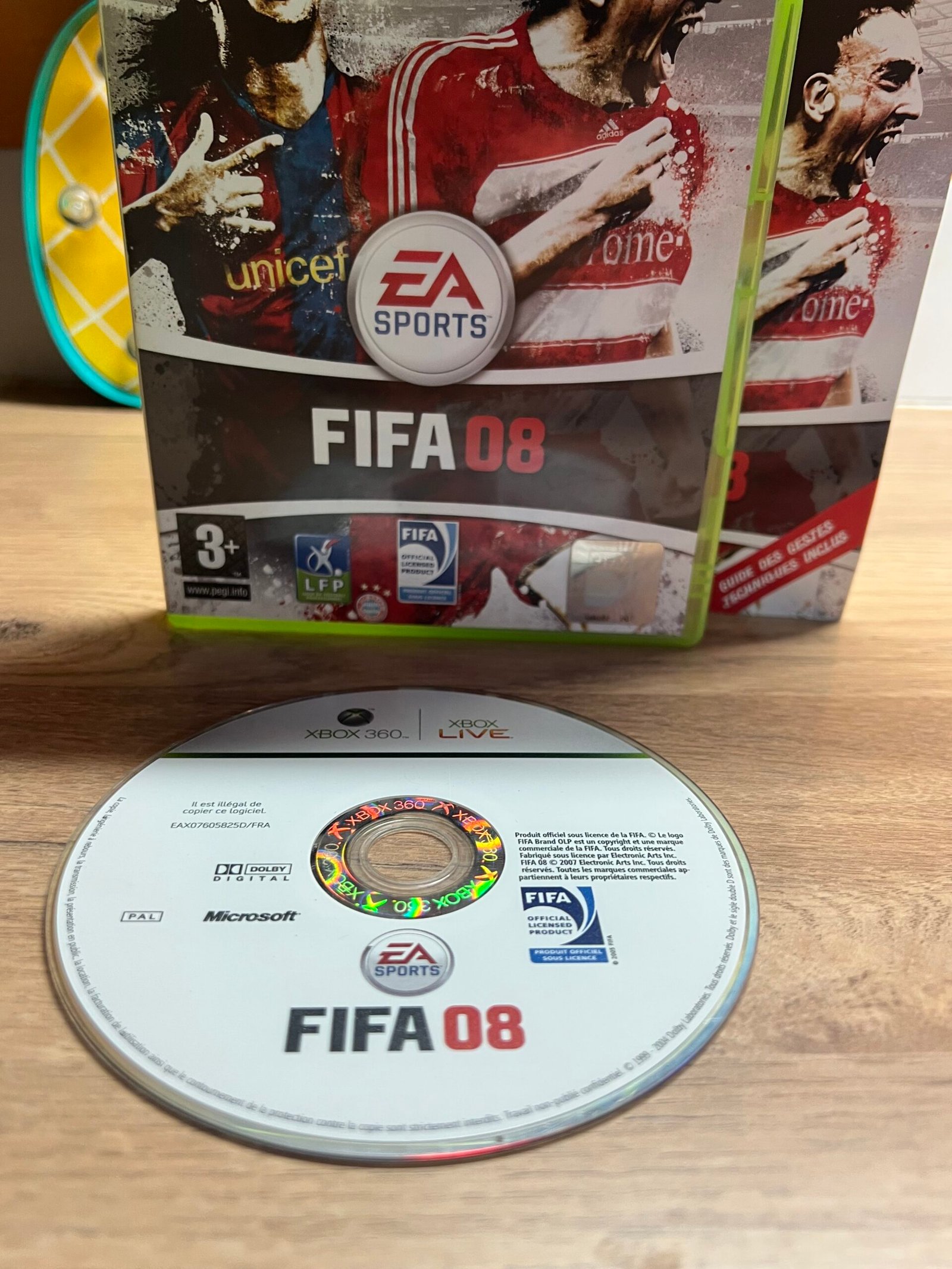 FIFA 08 - Xbox 360 - Bon état - complet - pal – Image 3