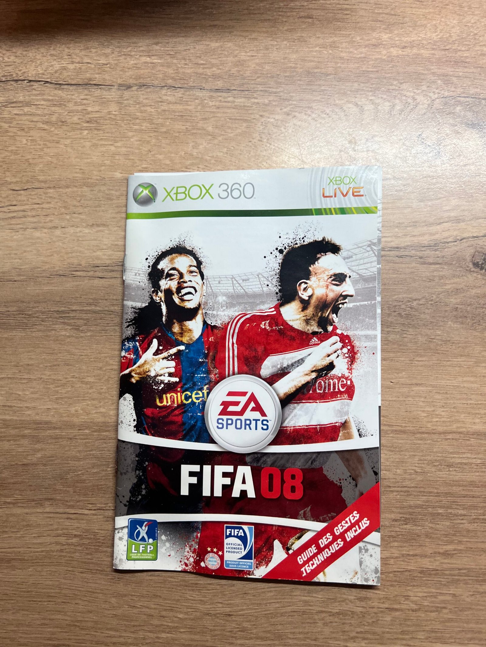 FIFA 08 - Xbox 360 - Bon état - complet - pal – Image 5